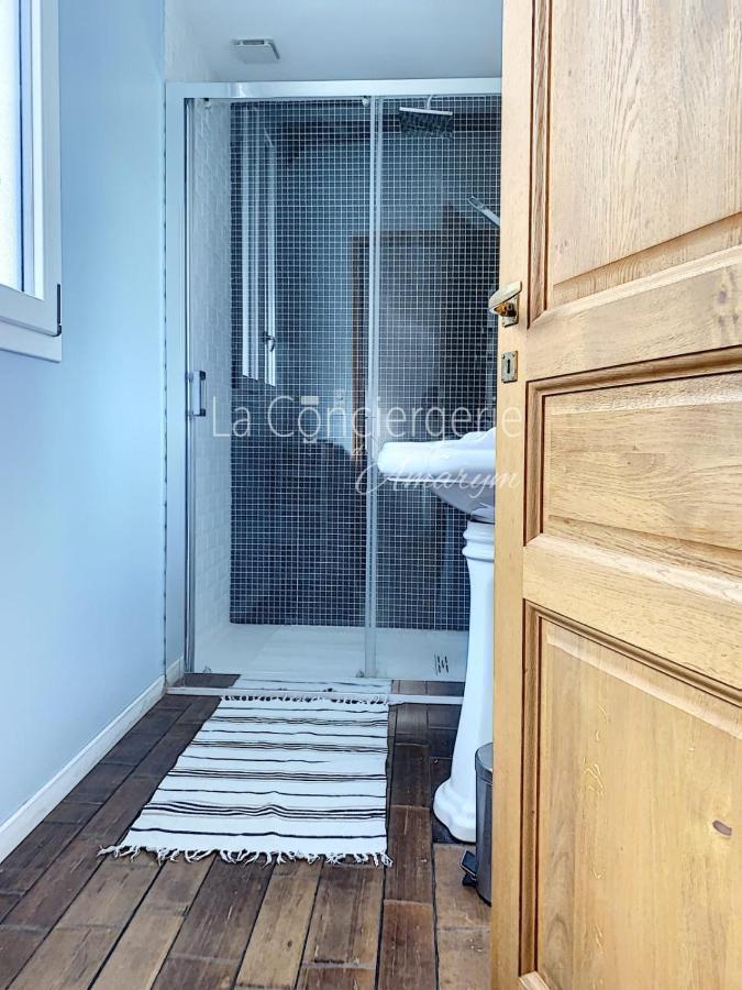 Aa13 - Le Victor Hugo - Sejour D'Exception Dans Un Appartement Historique オー エクステリア 写真